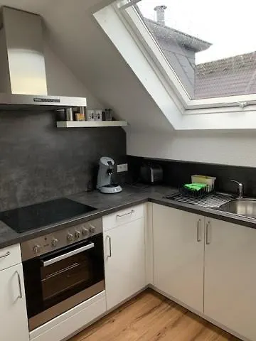 Zentrales Dachgeschossapartment In Leichligen Apartment Leichlingen